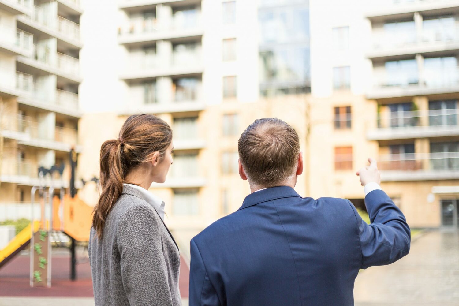 Купля-продажа жилья на вторичном рынке<br>